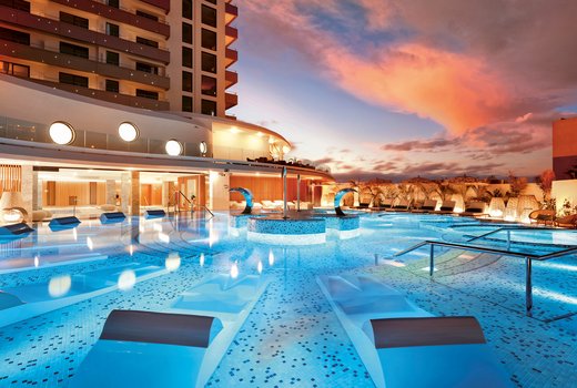 Hard Rock Hotel Teneriffa Pool