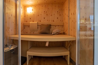 KLAFS Sauna S1 für kleine Wohnung