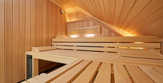 KLAFS Saunabau in Dachschräge